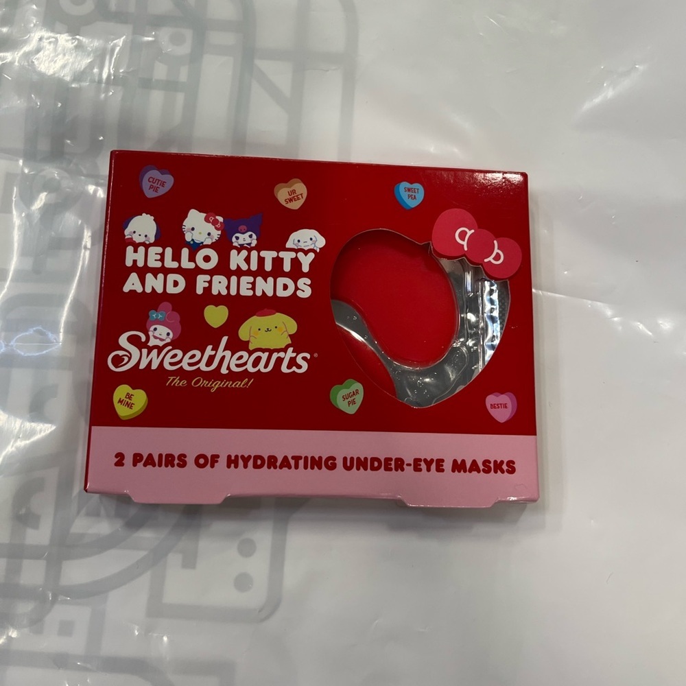 Sanrio Hello Kitty Red Skincare Mask